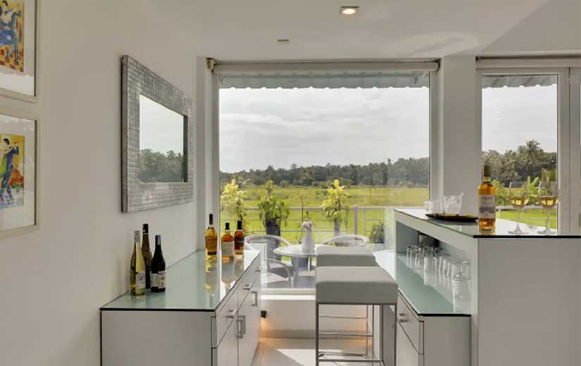ELIVAAS Risaia - Luxurious 4BHK Villa